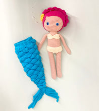 Load image into Gallery viewer, Mermaid (Magenta hair)