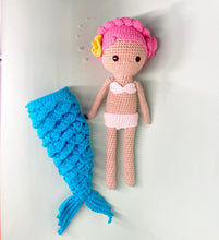 Load image into Gallery viewer, Mermaid (Pink hair)